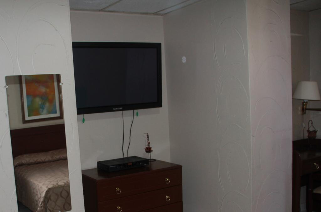 Hotel La Torre Guayaquil Room photo