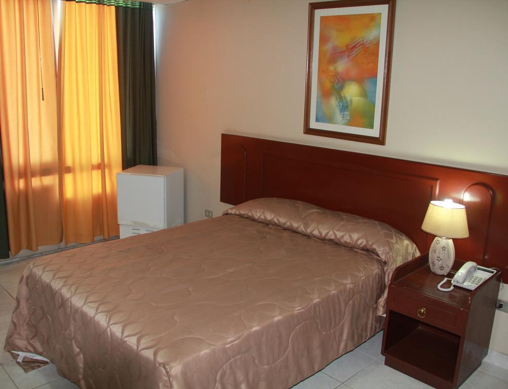 Hotel La Torre Guayaquil Room photo