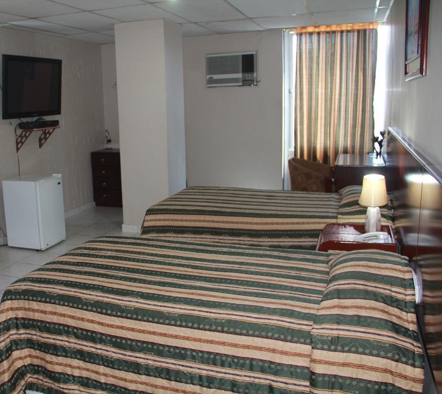 Hotel La Torre Guayaquil Room photo